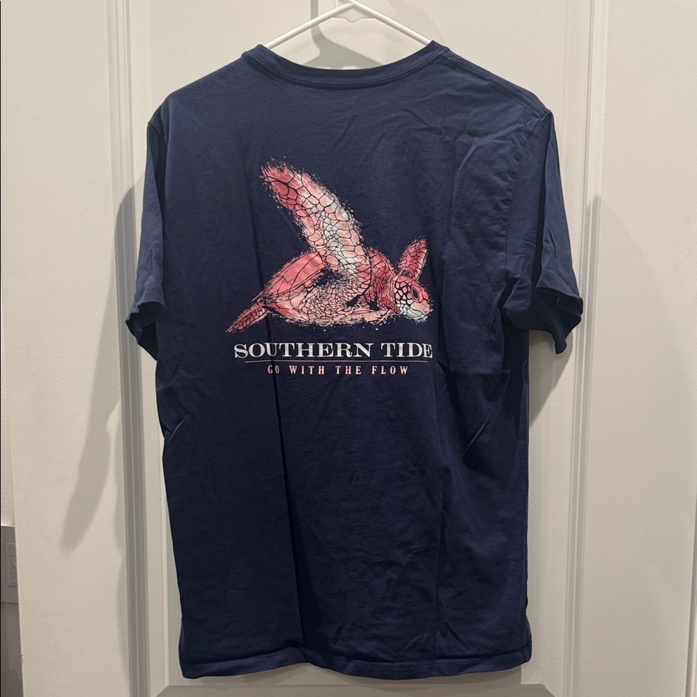 Southern Tide Blue Tee with Pink Graphic
